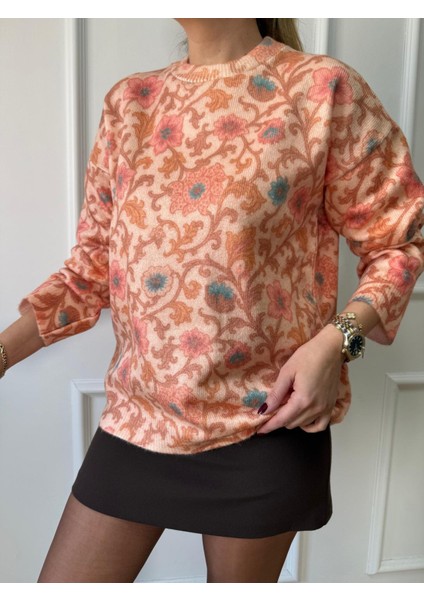 Somon Çiçek Desenli Kazak