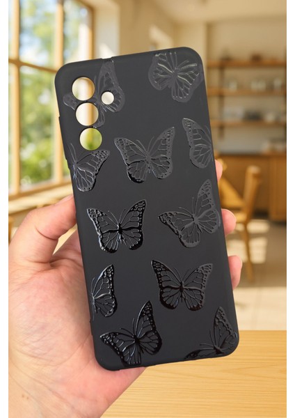 Samsung Galaxy A54 Uyumlu Siyah Kelebek Desenli Silikon Darbe Emici Klasik Korumalı Rubber Kılıf