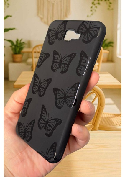 Samsung Galaxy J7 Prime Uyumlu Siyah Kelebek Desenli Silikon Darbe Emici Rubber Kılıf fırsatları