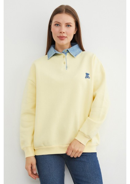 3 Iplik Ayıcık Nakışlı Polo Yaka Denim Detaylı Sweatshirt fiyatları