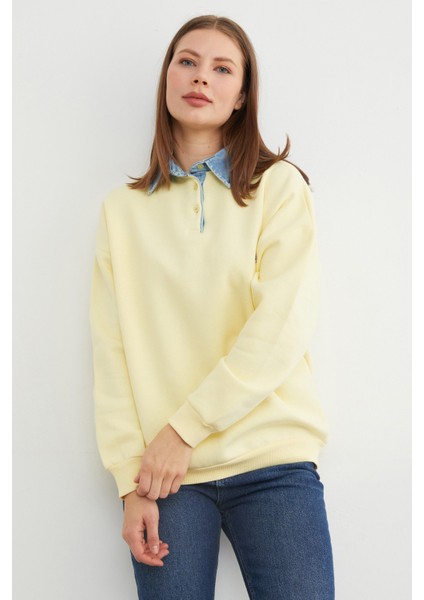 3 Iplik Ayıcık Nakışlı Polo Yaka Denim Detaylı Sweatshirt