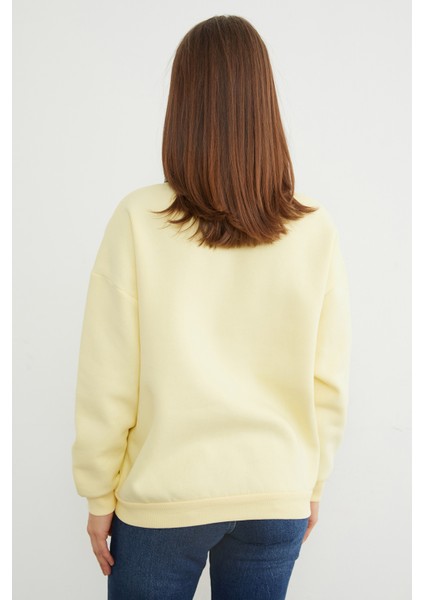 3 Iplik Ayıcık Nakışlı Polo Yaka Denim Detaylı Sweatshirt