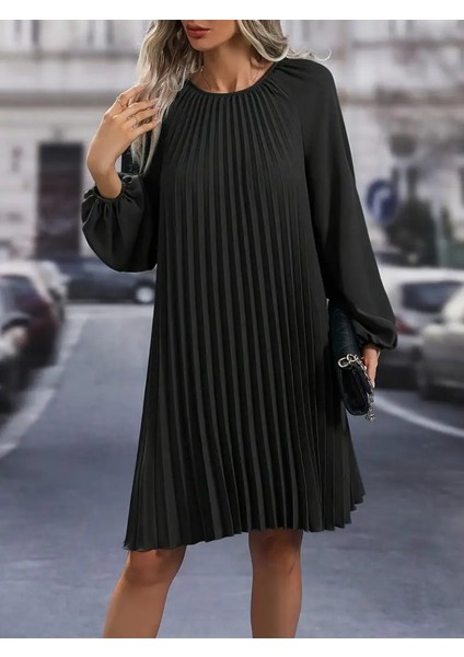 Kadın Uzun Kollu Yuvarlak Yaka Pileli Salaş Mini Ithal Krep Elbise