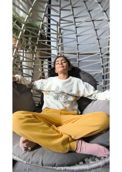 Kız Çocuk Alt Üst Takım Uzun Kollu Eşofman Rahat Şık Modern Tasarım