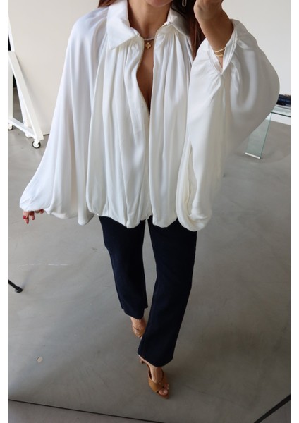 Yarasa Kol Önü Kısa Arkası Uzun Saten Ceket indirimleri