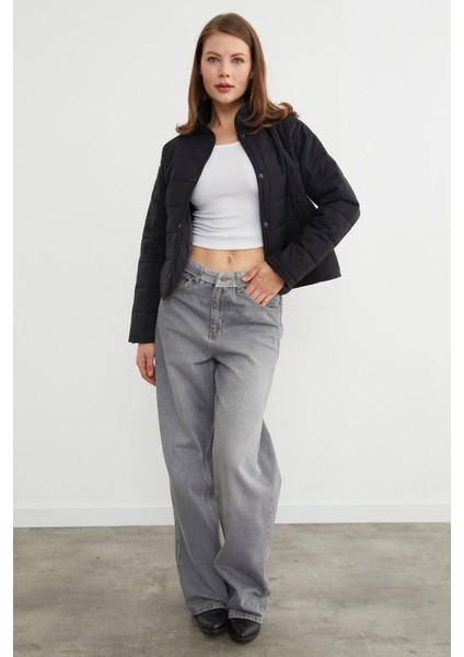 Kare Kapitone Desen Dik Yaka Mont modelleri