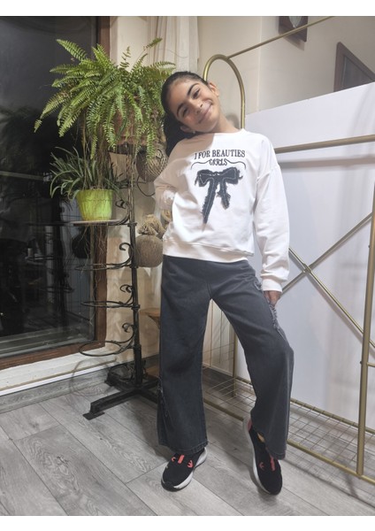 Kız Çocuk Bol Paça Kot Pantolonlu Takım (Sweatshirt+ Beli Lastikli Pantolon) Kurdeleli Siyah