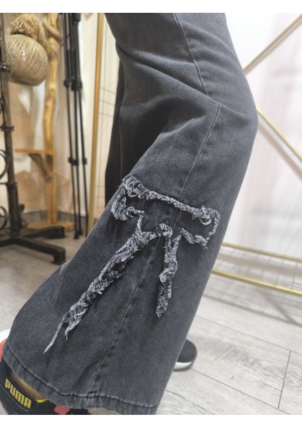 Kız Çocuk Bol Paça Kot Pantolonlu Takım (Sweatshirt+ Beli Lastikli Pantolon) Kurdeleli Siyah