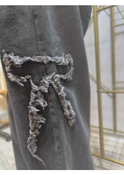 Kız Çocuk Bol Paça Kot Pantolonlu Takım (Sweatshirt+ Beli Lastikli Pantolon) Kurdeleli Siyah