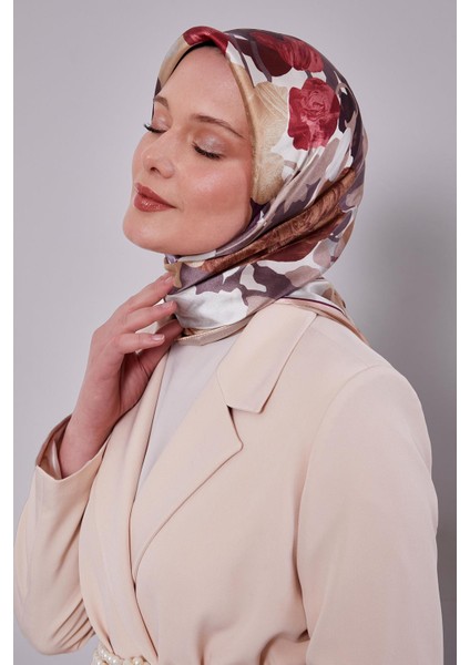 Gold Gül Desen Kristal Eşarp