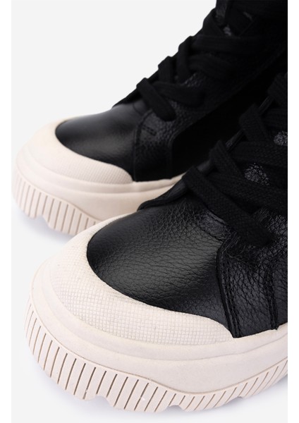 Kadın Hakiki Deri Siyah Floter Casual Bot 154 5989 Bn Bot SK25-26 Sıyah Fltr modelleri