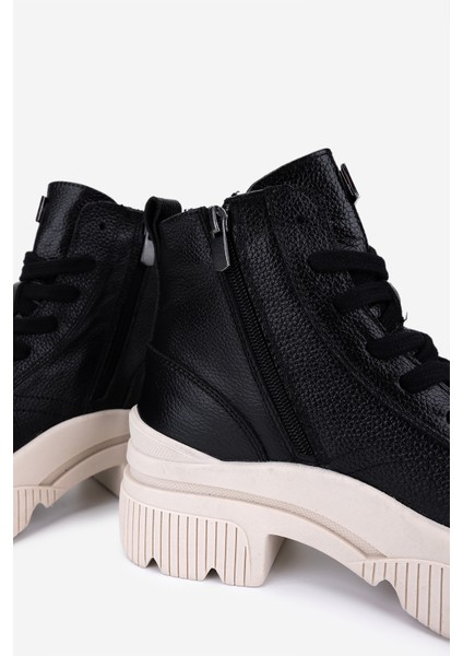 Kadın Hakiki Deri Siyah Floter Casual Bot 154 5989 Bn Bot SK25-26 Sıyah Fltr indirimleri