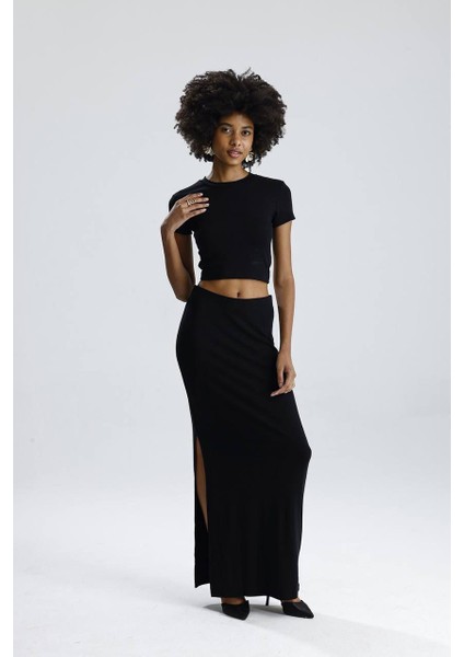 Dokuma Yırtmaçlı Etek modelleri