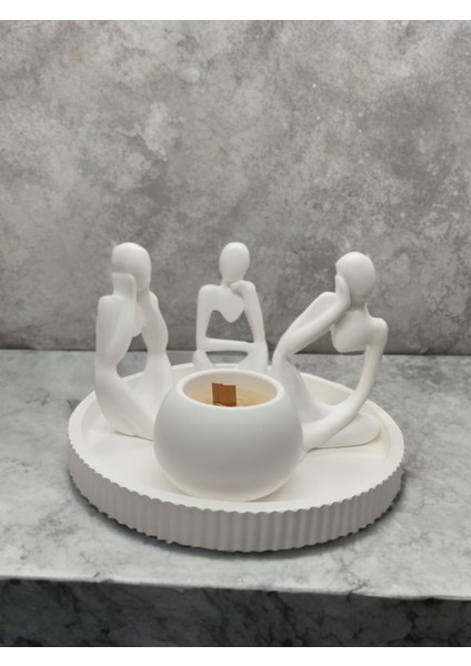 C64 Dekoratif Mumluk ve 3lü Insan Figürü