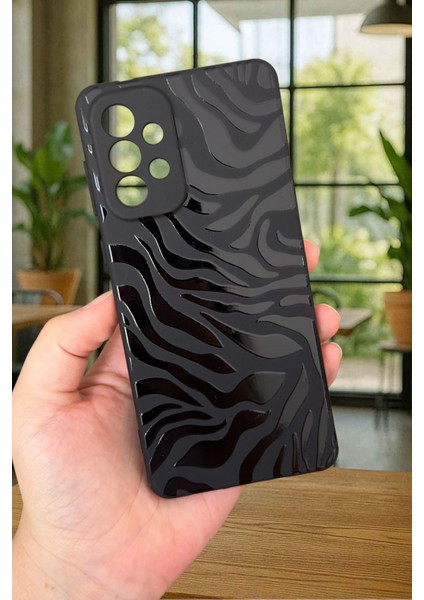 Samsung Galaxy A73 Uyumlu Zebra Desenli Silikon Darbe Emici Klasik Korumalı Rubber Kılıf