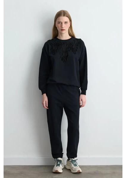 Şerit Nakışlı Pamuk Sweatshirt - Siyah indirimleri