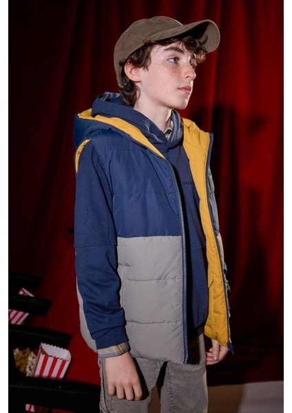 8-18 Yaş Çift Taraflı Kapüşonlu Yelek Sarı modelleri