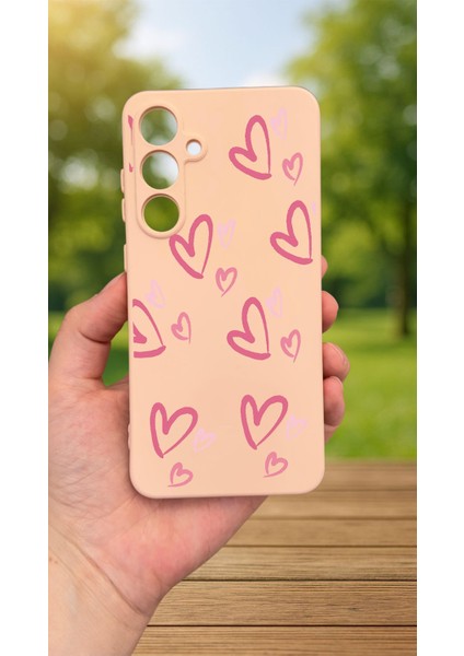 Samsung Galaxy A35 -Pembe Kalp Desenli Silikon Darbe Emici Klasik Korumalı Rubber Kılıf fiyatları