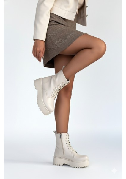 Jonni Premium Bej Bağcıklı Postal Bot modelleri