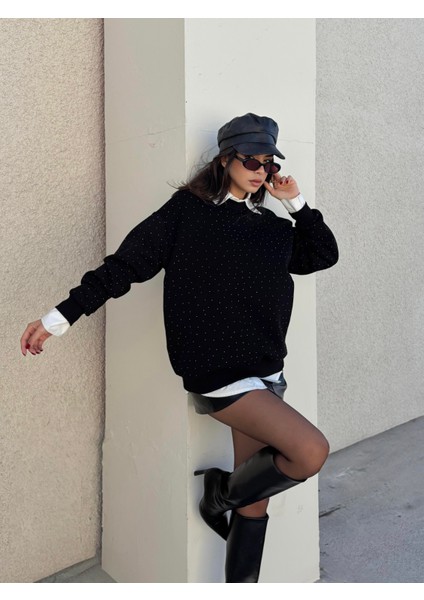 Kadın Siyah Taşlı Oversize Sweatshirt 30067