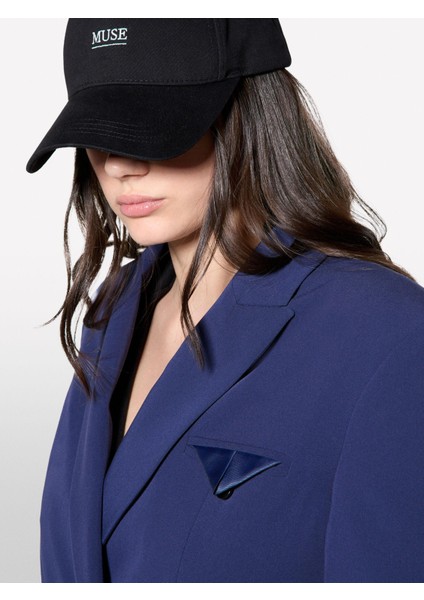 Streç Viskozlu Düğme Detaylı Regular Fit Blazer Ceket Kadın Lacivert Ceket - 325P2KVXLW02R fiyatları