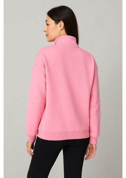 Dik Yaka Sweatshirt fırsatları