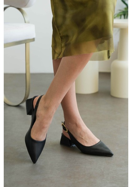 LC111 Siyah 4 cm Cilt Topuklu Ayakkabı fırsatları