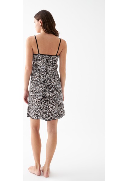 Kadın Kahve Leopar Desenli Dantel Detaylı Ip Askılı Gecelik indirimleri