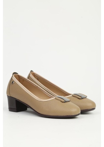 PC-54940 Bej Kadın Günlük Anne Ayakkabısı modelleri