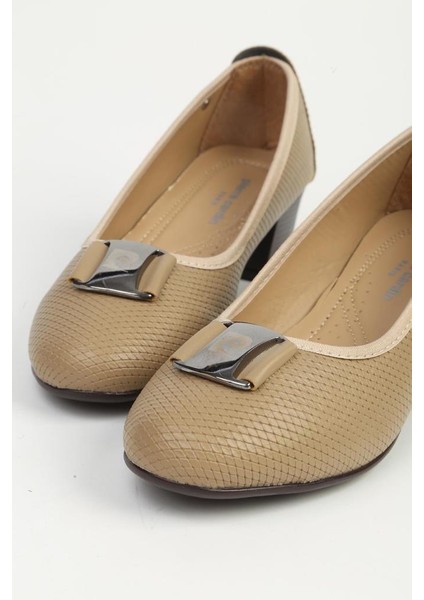 PC-54940 Bej Kadın Günlük Anne Ayakkabısı fırsatları