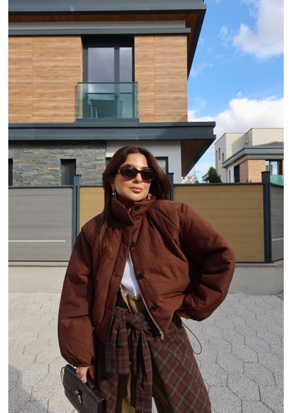 Tok Dokulu Şişme Mont fırsatları