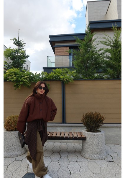 Tok Dokulu Şişme Mont indirimleri