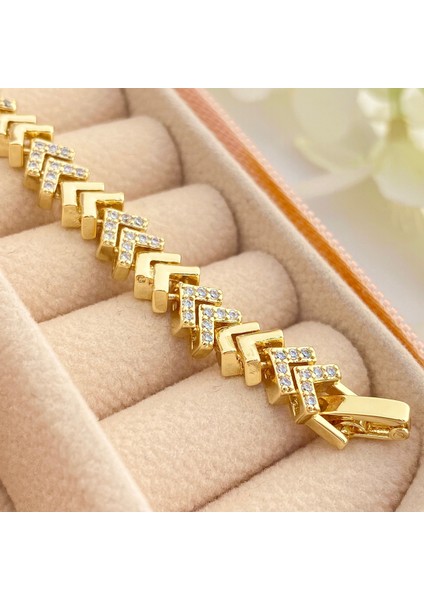 Kadın Bileklik V Model Bileklik Taşlı Vip Seri 14AYAR Gold 19 cm fiyatları
