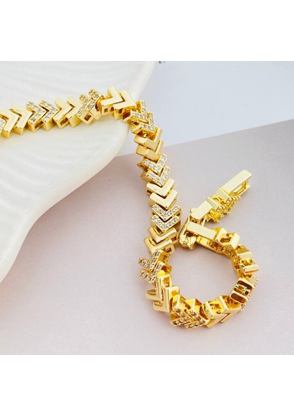 Kadın Bileklik V Model Bileklik Taşlı Vip Seri 14AYAR Gold 19 cm indirimleri