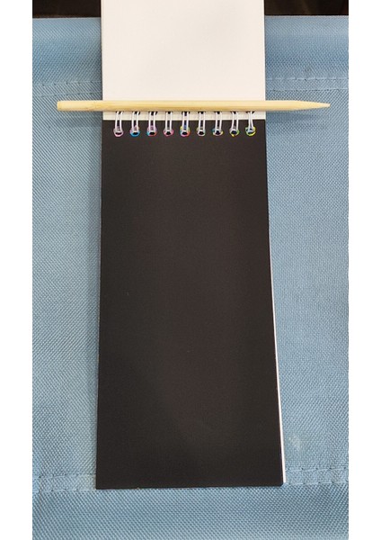 Labubu Figürlü Kalemli Kazıma Defteri Model 6 (17CM*8CM) AD98230 fiyatları