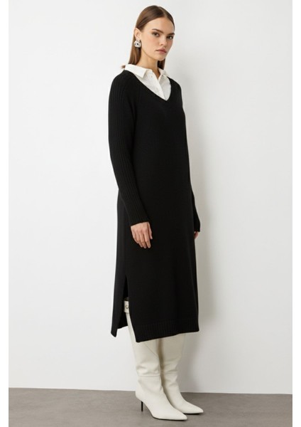 V Yaka Oversize Yırtmaçlı Siyah Uzun Triko Elbise modelleri