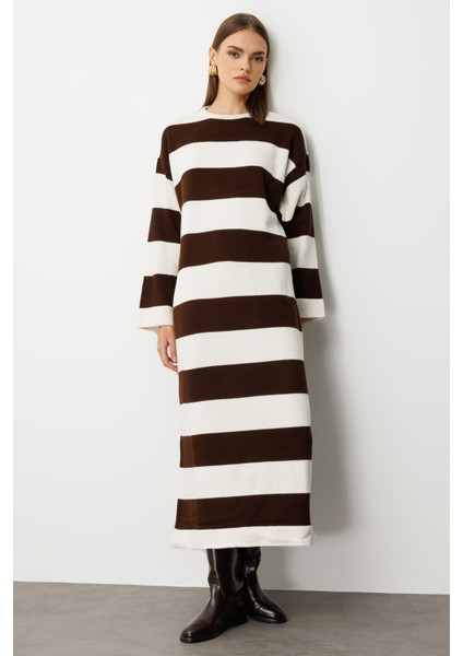 Oversize Ekru Kahverengi Çizgili Uzun Kalın Triko El modelleri