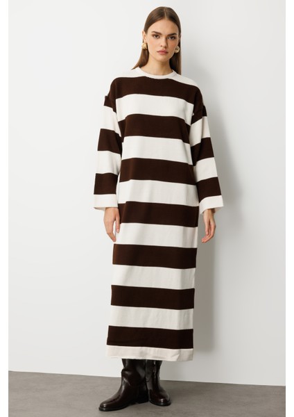 Oversize Ekru Kahverengi Çizgili Uzun Kalın Triko El indirimleri