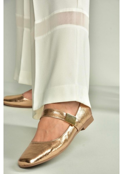 U726454508 Bronz Rugan Kadın Babet