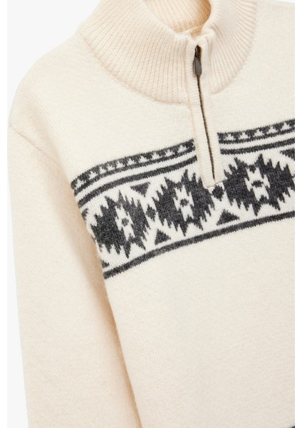 Yarım Fermuarlı Dik Yaka Uzun Kollu Triko Kazak modelleri