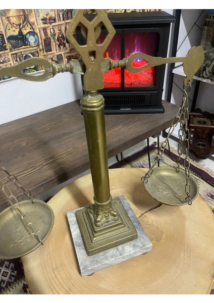 -Mermer Tabanlı Antika Adalet Terazisi-Dekoratif&koleksiyonluk