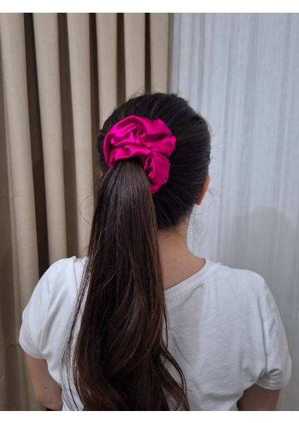 Kadın 3’lü Fiyonk Saç Tokası Seti + Scrunchie Hediyeli - Büyülü Fuşya fırsatları