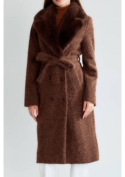 Kadın Kahverengi Bukle Kumaş Uzun Kaban Büyük Yakalı Kışlık Palto Teddy Kaban modelleri