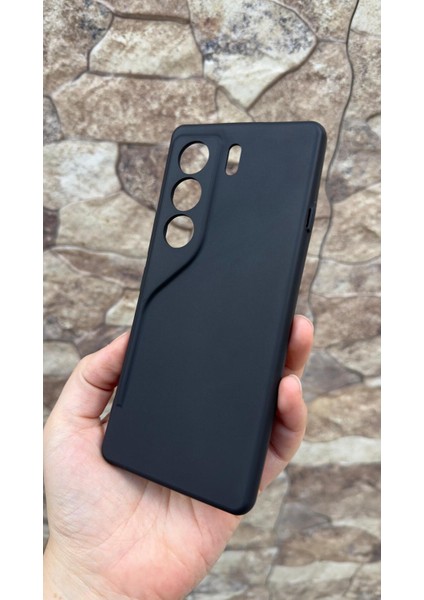 Tecno Camon 40 Pro - Silikon Darbe Emici Klasik Korumalı Rubber Kılıf fırsatları