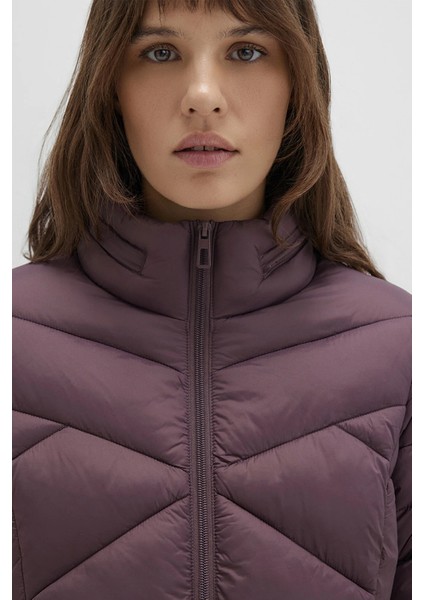 Slim Fit Dik Yaka Kapitoneli Astarlı Şişme Mont Bayan Mont 110698 indirimleri