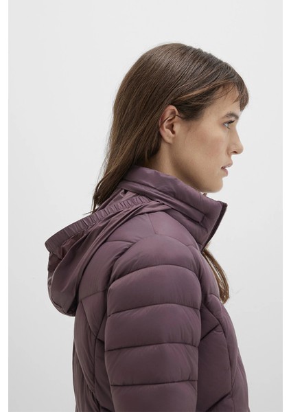 Slim Fit Dik Yaka Kapitoneli Astarlı Şişme Mont Bayan Mont 110698