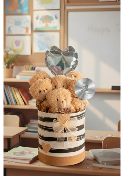 Öğretmen'e Özel : Atatürk Temalı Aynası Ile, Premium Kutuda, Kalpli Balonlu 6’lı Boz Ayıcık Buketi - Öğretmenler Günü Hediyesi modelleri