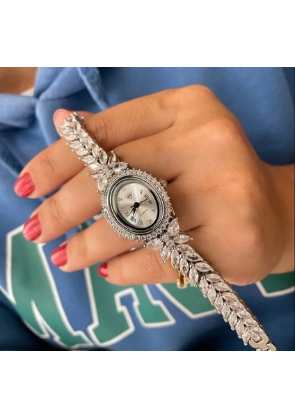 Gümüş Taşlı Bayan Saat indirimleri