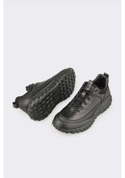 Siyah Deri Erkek Spor Ayakkabı modelleri