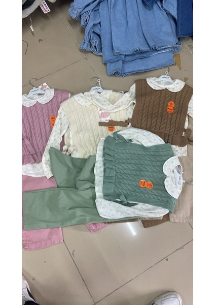 Bej Örgü Süveterli Desenli Müslin Gömlekli Kız Çocuk 3lü Takım 20680